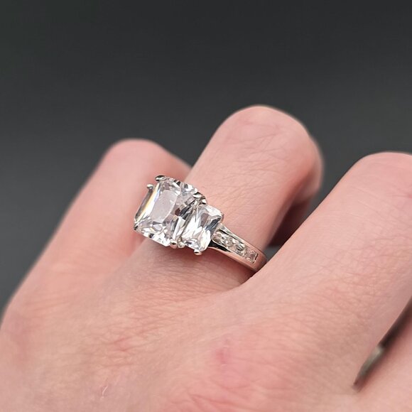 Size 8.75 Sterling Silver Quality Cubic Zirconia Gems Ring A6504 - Picture 5 of 9